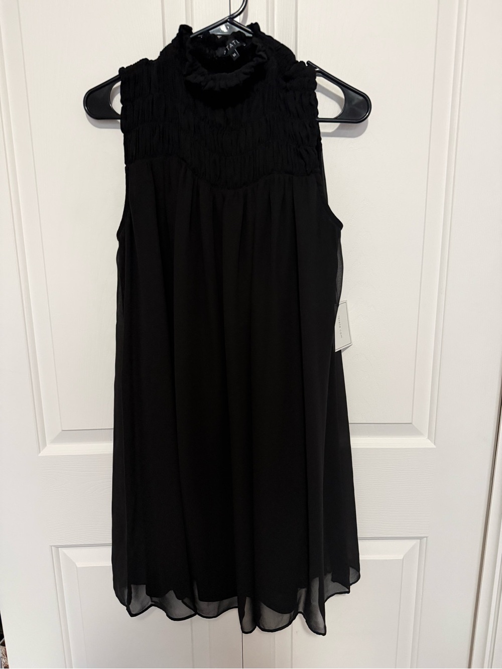 1.STATE Black Smocked Mock Neck Sleeveless Chiffon Dress Size M NWT